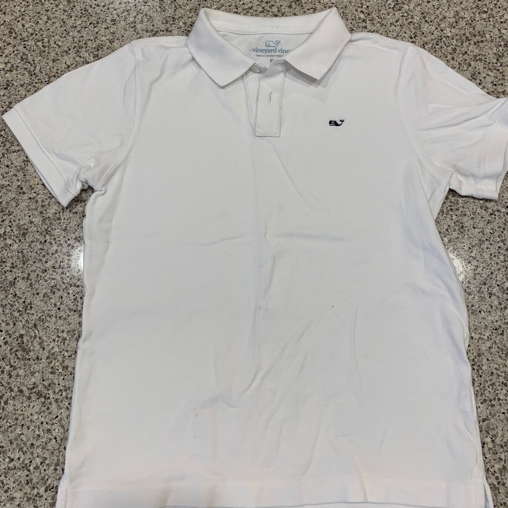 Vineyard vines polo shirts. White size medium.